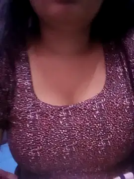 Snapshot of TINASONI chatting on September 19, 3:21 am TINASONI online show from September 19, 3:21 am