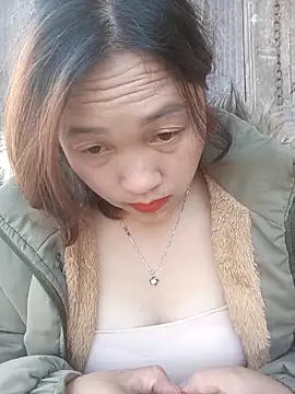 Snapshot of miumiu_00 chatting on December 1, 2:56 am miumiu 00 online show from December 1, 2:56 am