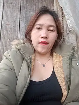 Snapshot of miumiu_00 chatting on December 3, 1:50 am miumiu 00 online show from December 3, 1:50 am