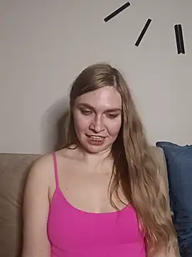 KisaVixen online show from April 15, 7:58 pm