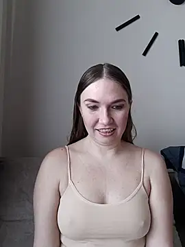 KisaVixen online show from February 24, 12:17 pm