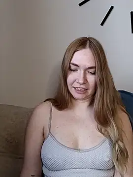 KisaVixen online show from April 9, 2:23 pm