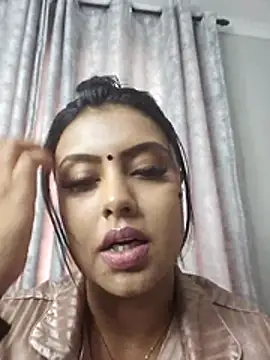 Indian GlowingMiax online show from October 29, 6:12 am