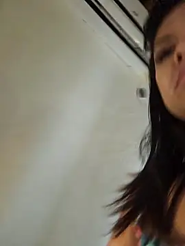 Indian GlowingMiax online show from December 22, 7:08 am