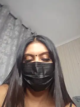 Indian GlowingMiax online show from March 17, 7:17 pm