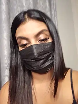 Indian GlowingMiax online show from April 5, 7:20 pm