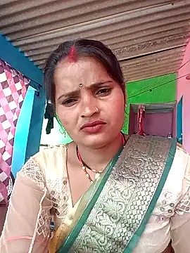 Rubi12A online show from April 6, 8:15 am