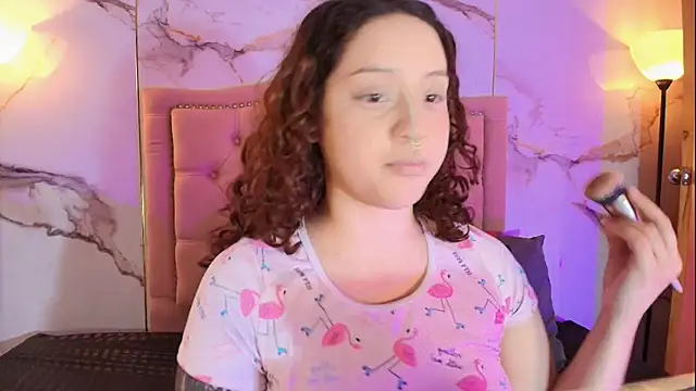 Snapshot of Suxan_White_ chatting on July 12, 12:17 pm Suxan White online show from July 12, 12:17 pm