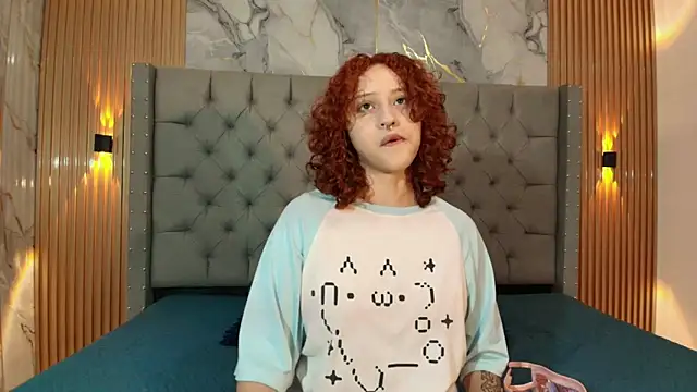 Suxan White  online show from October 3, 12:06 pm