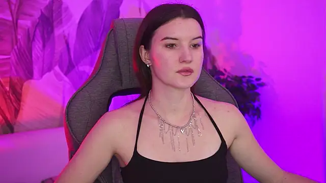 AgataWillis online show from November 12, 10:30 am