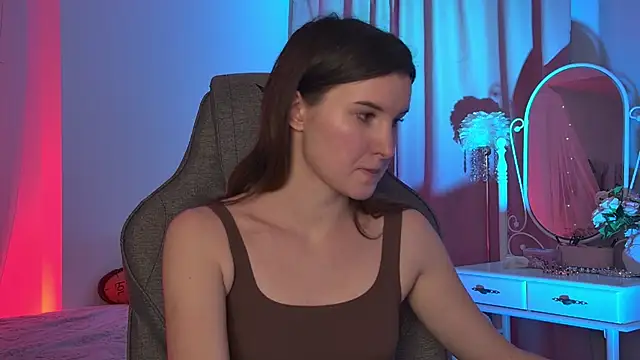 AgataWillis online show from December 4, 1:32 pm