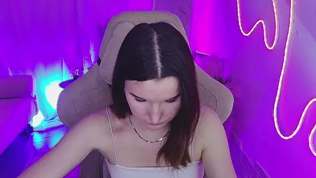 AgataWillis online show from November 20, 11:55 am