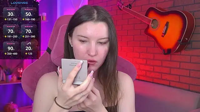 AgataWillis online show from April 18, 4:37 am