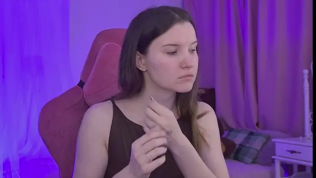 AgataWillis online show from April 1, 3:52 am