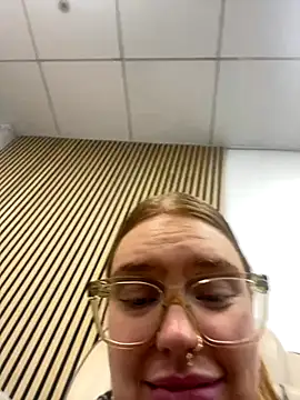 MysteriousMylaX online show from December 15, 12:11 pm