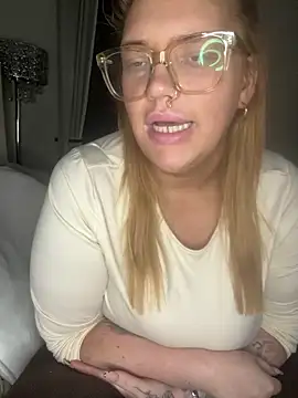 MysteriousMylaX online show from November 13, 5:17 pm