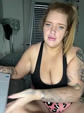 MysteriousMylaX online show from December 21, 10:28 am