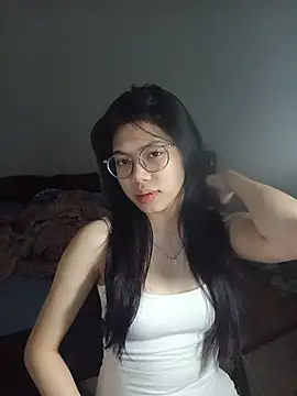 Snapshot of Katanh chatting on June 11, 5:15 am Katanh online show from June 11, 5:15 am