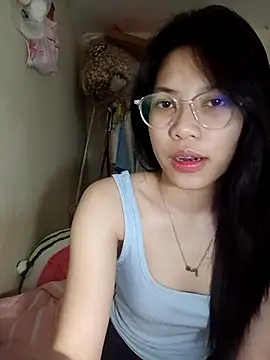 Katanh online show from November 8, 3:04 pm