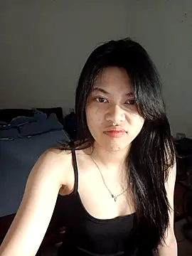 Snapshot of Katanh chatting on May 9, 1:25 pm Katanh online show from May 9, 1:25 pm