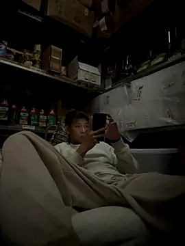 linh21107 online show from November 23, 7:07 am