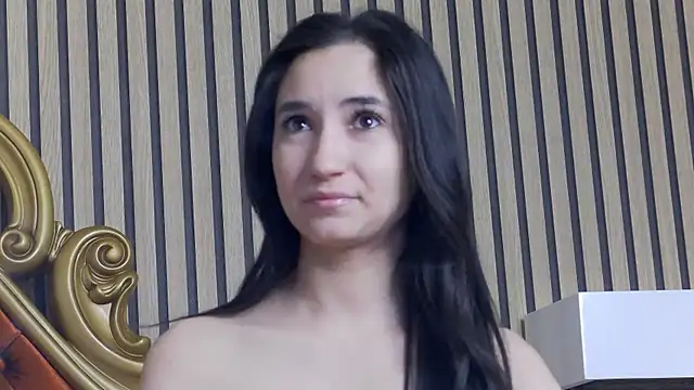 CarolinaBlair online show from March 17, 5:32 am