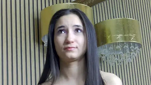 CarolinaBlair online show from March 22, 5:43 am