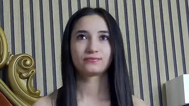 CarolinaBlair online show from March 31, 6:15 am