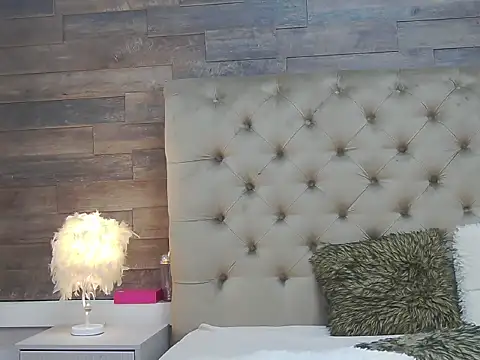 CarolinaBlair online show from November 8, 7:28 pm