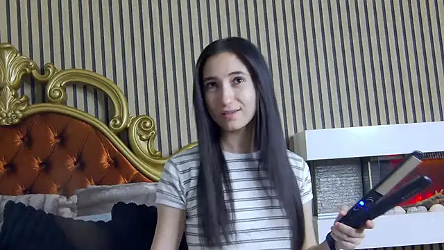 CarolinaBlair online show from May 8, 3:43 am