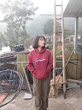 linda bae00 online show from December 20, 1:30 am