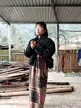 linda bae00 online show from February 7, 12:40 am