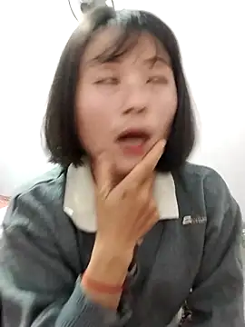 linda bae00 online show from November 2, 9:25 am