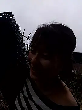 linda bae00 online show from October 31, 1:35 am