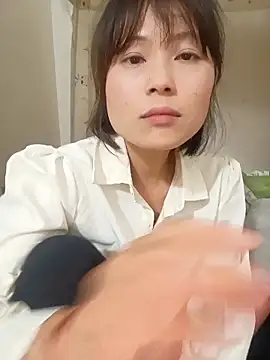 linda bae00 online show from May 3, 1:04 pm