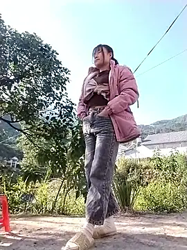 linda bae00 online show from November 29, 1:50 am