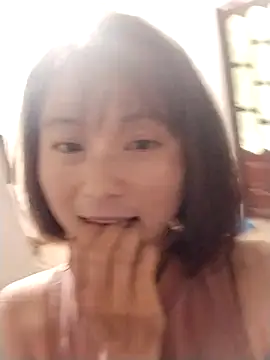 linda bae00 online show from November 17, 3:32 am