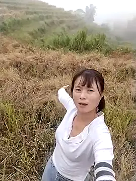 linda bae00 online show from October 24, 3:16 am