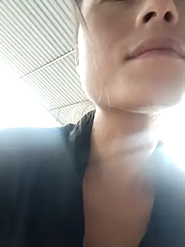 linda bae00 online show from September 29, 1:34 am