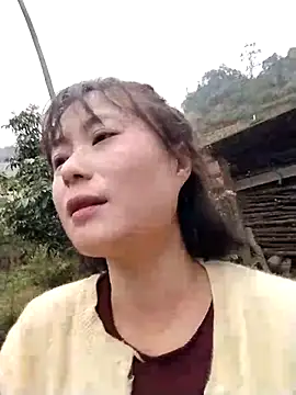 linda bae00 online show from February 5, 1:12 am