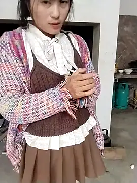 linda bae00 online show from December 3, 2:34 am