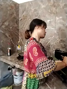 linda bae00 online show from September 15, 12:11 am