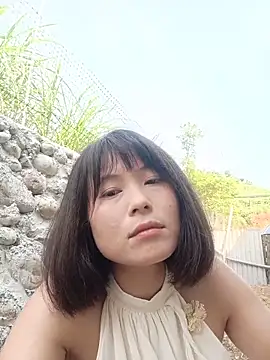 linda bae00 online show from May 16, 1:37 am