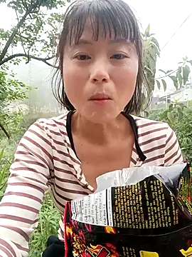 linda bae00 online show from March 19, 12:43 am