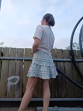 linda bae00 online show from July 24, 11:39 am