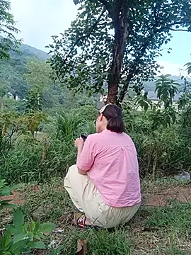 linda bae00 online show from July 30, 11:59 pm