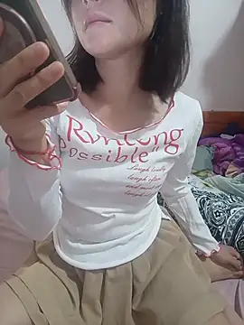 linda bae00 online show from July 28, 11:37 pm
