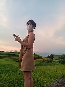 linda bae00 online show from June 24, 11:53 am