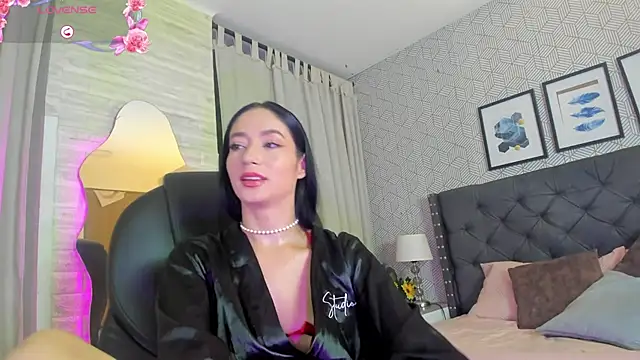 Snapshot of celeste__clark chatting on September 16, 12:17 pm celeste clark online show from September 16, 12:17 pm