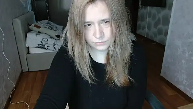 AdelinaLawson online show from May 10, 9:13 am